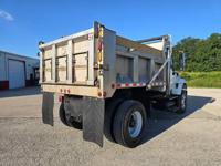 2010 INTERNATIONAL 7400 DT466 HD Dump Truck Auto 49K Low Mi SS 1 Own ! St Joseph Mo - Image 6