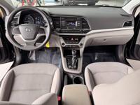 2017 Hyundai Elantra SE Sedan 4D Shoreline - Image 9