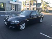 2012 BMW 528I XDRIVE--------DEALER SPECIAL--------LOW MILER AWD SPORT- MIRA MESA - Image 2