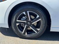 2024 Nissan Sentra Keyless Entry, Parking Sensors, CALL SKU:26974 Niss San Diego Auto Finders - Image 8