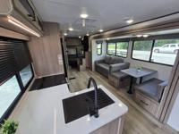 2025 Keystone RV COLMAN LEGACY 2900BH + Gator Truck Center of Ocala - Image 7