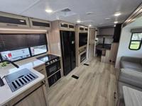 2025 Keystone RV COLMAN LEGACY 2900BH + Gator Truck Center of Ocala - Image 8