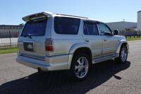 1999 Toyota Hilux Surf 4WD - Image 9