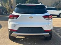 2022 Chevrolet Trail Blazer LT 4x4 4dr SUV - Image 7