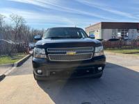 2013 Chevy Suburban DRIVES EXCELLENT!!!! FULLY LOADED!!!!! Park Forest - Image 9