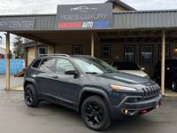 2017 JEEP CHEROKEE TRAILHAWK L PLUS // ONLY 44K MI // 1 OWNER FREE 90 DAY WARRANTY // FULLY LOADED // PRISTINE CONDITION
