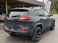 2017 JEEP CHEROKEE TRAILHAWK L PLUS // ONLY 44K MI // 1 OWNER FREE 90 DAY WARRANTY // FULLY LOADED // PRISTINE CONDITION - Image 6
