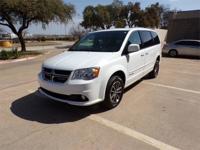 DODGE GRAND CARAVAN HANDICAPPED WHEELCHAIR REAR ENTRY RAMP VAN Irving, TX - Image 5