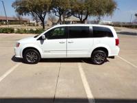 DODGE GRAND CARAVAN HANDICAPPED WHEELCHAIR REAR ENTRY RAMP VAN Irving, TX - Image 6