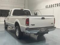 2004 Ford F-250 4x4 4WD F250 XLT / 5.4L V8 / NEW TIRES / ONLY 49K MILM&M Investment Cars - Gladstone - Image 8