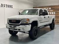 2007 GMC Sierra 2500 4x4 4WD SLT Classic Crew Cab / 6.6L DIESEL / LBZM&M Investment Cars - Gladstone