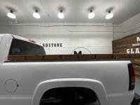 2007 GMC Sierra 2500 4x4 4WD SLT Classic Crew Cab / 6.6L DIESEL / LBZM&M Investment Cars - Gladstone - Image 10