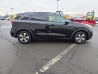 2017 Kia Niro FE Brooklyn - Image 5