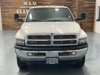 2002 Dodge Ram 3500 4x4 4WD SLT Laramie DUALLY / 5.9l DIESEL / 94K MIM&M Investment Cars - Gladstone - Image 6