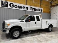 2012 Ford F350 XL Extended Cab 4wd Utility Bed Mid TN - Image 3