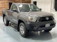2014 Toyota Tacoma 4x4 4WD Regular Cab / 2.7L 4 Cyl / 5-SPEED MANUAL TM&M Investment Cars - Gladstone - Image 3