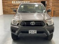 2014 Toyota Tacoma 4x4 4WD Regular Cab / 2.7L 4 Cyl / 5-SPEED MANUAL TM&M Investment Cars - Gladstone - Image 6