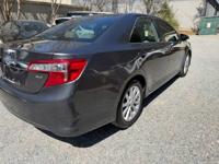2014 Toyota Camry XLE * Highway miles * Very nice city of atlanta - Image 5