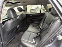 2015 Subaru Outback AWD All Wheel Drive 3.6R Limited SUV Est. payment OAC† - Image 10