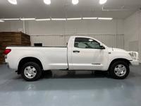 2007 Toyota Tundra SR5 Regular Cab / 4.7L V8 / LONG BED / ZERO RUST TM&M Investment Cars - Gladstone - Image 5