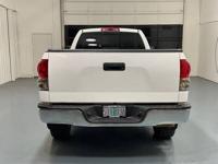 2007 Toyota Tundra SR5 Regular Cab / 4.7L V8 / LONG BED / ZERO RUST TM&M Investment Cars - Gladstone - Image 7