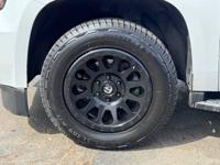 2019 Chevrolet Suburban CLEAN CARFAX, CALL NOW 858-279-6862 SKU:26966 San Diego Auto Finders - Image 8