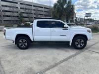 2017 Toyota Tacoma TRD Sport - 3 Month FREE Warranty + Speed Auto Market - Image 5