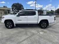 2017 Toyota Tacoma TRD Sport - 3 Month FREE Warranty + Speed Auto Market - Image 9