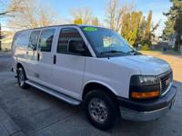 2014 GMC SAVANA G2500HD V8 186K.MI.ALL POWER WHITE CARGO VAN***SALE*** PORTLAND OREGON