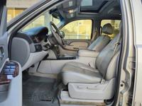 2007 CHEVROLET TAHOE LT THIRD ROW SEAT SUV ( DOWN WE FINANCE ALL) Free shipping from our Florida dealership - Image 10