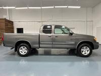 2006 Toyota Tundra SR5 Access Cab 4dr / 4.0 V6 / ZERO RUST /68K MILESM&M Investment Cars - Gladstone - Image 5