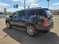2012 GMC YUKON DENALI 6.2 V-8 CAPTAIN CHAIRS THIRD ROW SEATING NICE NORTH MCALLEN - Image 7