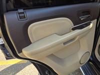 2012 GMC YUKON DENALI 6.2 V-8 CAPTAIN CHAIRS THIRD ROW SEATING NICE NORTH MCALLEN - Image 10