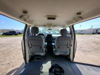 Dodge Grand Caravan Mobility Van with Transfer Seat - Clean Title Angleton - Image 8