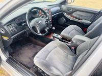 2004 Hyundai Sonata GLS 4dr Sedan _Hyundai_ _Sonata_ _Sedan_ - Image 5