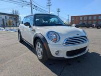 2011 Mini Cooper - stick! fairfield co, CT - Image 5
