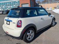 2011 Mini Cooper - stick! fairfield co, CT - Image 7