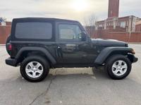2022 Jeep Wrangler Sport S Larchmont, NY - Image 7