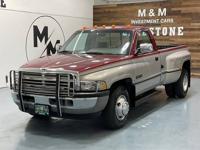 1994 Dodge Ram 3500 Laramie Regular Cab/ DUALLY/ 5.9L DIESEL/92K MILEM&M Investment Cars - Gladstone - Image 2