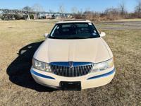 1998 Lincoln Continental Base 4dr Sedan _Lincoln_ _Continental_ _Sedan_ - Image 5