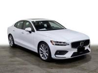 2021 Volvo S60 T6 Momentum Seattle - Image 4