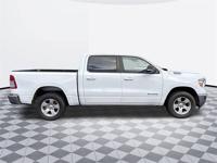 2022 Ram 1500 4x4 4WD Truck Dodge Big Horn/Lone Star Crew Cab Ron Tonkin Hyundai Gresham - Image 3
