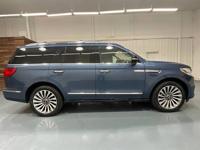 2019 Lincoln Navigator 4x4 4WD Reserve / 3.5L V6 Twinturbo / 64,000 MM&M Investment Cars - Gladstone - Image 5