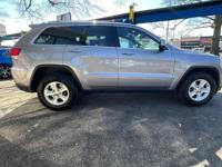 2014 Jeep Grand Cherokee 4WD 4dr Laredo or per week w/ Approved Credit + NEW OIL, BRAKES, ROTORS , TIRES SERVICED, GUARANTEE! - Image 6
