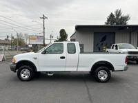 💥CLEAN 2001 Ford F-150 XL 4.6L V8 4X4💥 South Salem - Image 3
