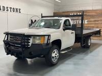 2013 GMC Sierra 3500 4x4 4WD HD SLE Regular Cab / 6.6L DIESEL / DUALLM&M Investment Cars - Gladstone - Image 2