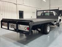 2013 GMC Sierra 3500 4x4 4WD HD SLE Regular Cab / 6.6L DIESEL / DUALLM&M Investment Cars - Gladstone - Image 9