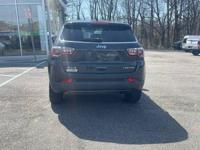 2017 Jeep Compass Limited 4x4 PER WEEK YOU OWN IT! + NEW OIL, BRAKES, ROTORS , TIRES SERVICED, GUARANTEE! - Image 6