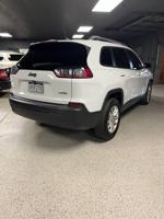 2020 Jeep Cherokee Latitude Clean Title Denver - Image 7