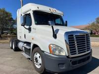 2014 FREIGHTLINER CASCADIA MIDROOF SLEEPER SAN FRANCISCO - Image 4